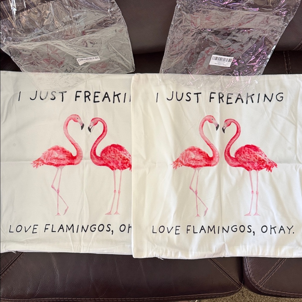 Flamingo Pillow Covers Set of 2 Pink Tropical Throw Pillow Cases NWT